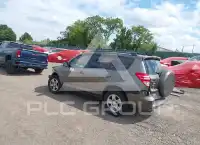 2012 Toyota RAV4 фото
