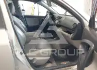 2012 Toyota RAV4 photo