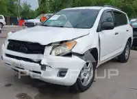 2012 Toyota RAV4 photo