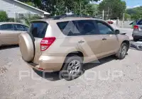 2012 Toyota RAV4 photo