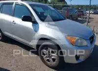 2012 Toyota RAV4 фото