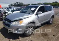 2012 Toyota RAV4 фото