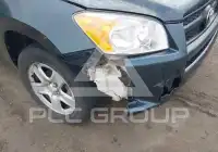 2012 Toyota RAV4 photo