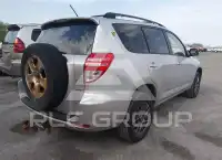 2012 Toyota RAV4 photo