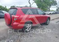 2012 Toyota RAV4 фото
