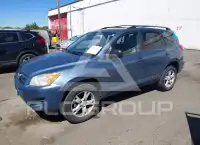 2012 Toyota RAV4 photo
