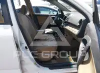 2012 Toyota RAV4 фото