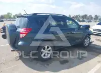 2012 Toyota RAV4 photo