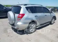 2012 Toyota RAV4 photo