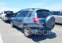 2012 Toyota RAV4 фото