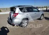 2012 Toyota RAV4 photo