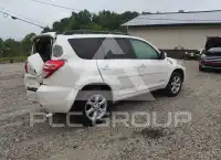2012 Toyota RAV4 фото
