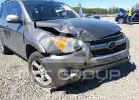 2012 Toyota RAV4 фото
