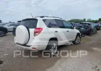 2012 Toyota RAV4 фото