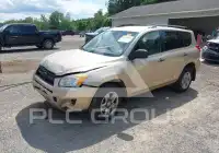 2012 Toyota RAV4 photo