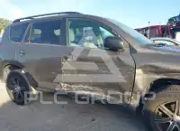 2012 Toyota RAV4 фото