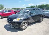 2012 Toyota RAV4 photo