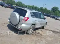 2012 Toyota RAV4 photo