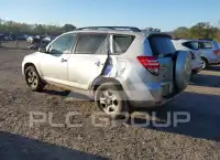 2012 Toyota RAV4 фото