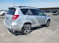 2012 Toyota RAV4 фото
