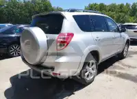 2012 Toyota RAV4 фото