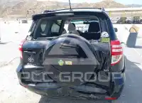 2012 Toyota RAV4 photo