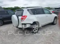 2012 Toyota RAV4 photo