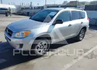 2012 Toyota RAV4 фото