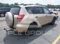 2012 Toyota RAV4 фото