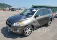 2012 Toyota RAV4 фото