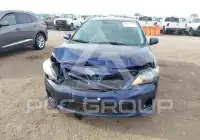 2012 Toyota COROLLA фото