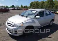 2012 Toyota COROLLA фото