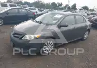 2012 Toyota COROLLA фото