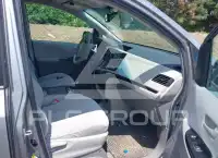 2012 Toyota SIENNA фото