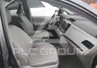 2012 Toyota SIENNA фото