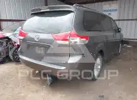 2012 Toyota SIENNA фото