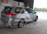 2012 Toyota SIENNA фото
