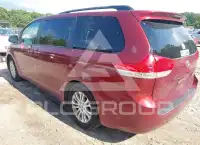2012 Toyota SIENNA фото