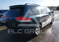 2012 Toyota SIENNA photo