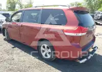 2012 Toyota SIENNA фото