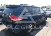 2012 Toyota SIENNA фото
