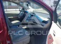 2012 Toyota SIENNA фото
