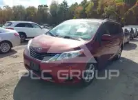 2012 Toyota SIENNA фото