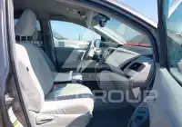 2012 Toyota SIENNA фото