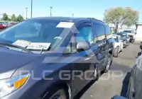 2012 Toyota SIENNA фото