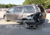 2012 Toyota SIENNA фото