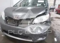 2012 Toyota SIENNA фото