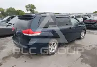 2012 Toyota SIENNA фото