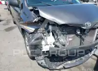 2012 Toyota SIENNA photo