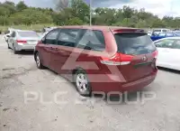 2012 Toyota SIENNA фото